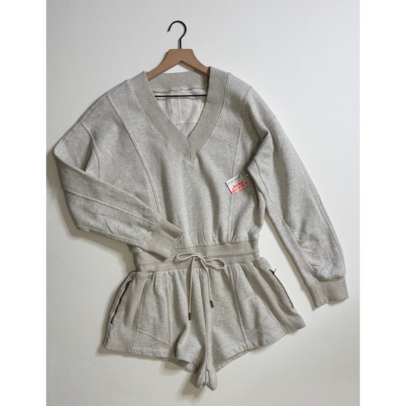 NWT!! FREE PEOPLE Movement Intercept Romper Heather Gray Playsuit Athletic Small - Picture 3 of 16
